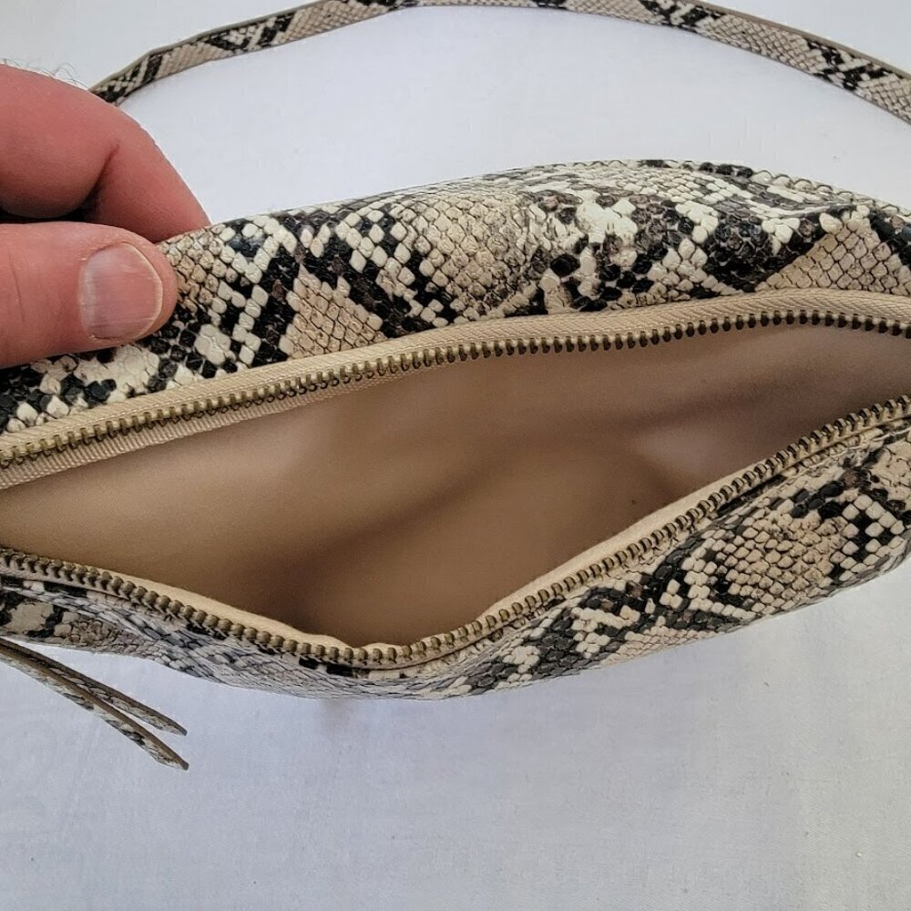 Python Style Snakeskin Preston Belt/Crossbody Bag… - image 5